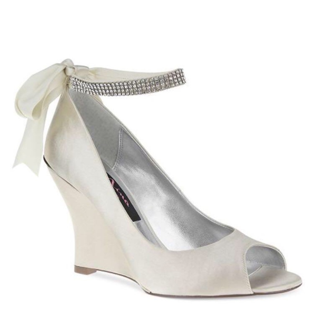 Nina “Emma “ ivory bridal wedges